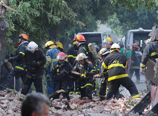 Incendio Y Derrumbe En Barracas Las V Ctimas Fatales Ya Son Y Hay