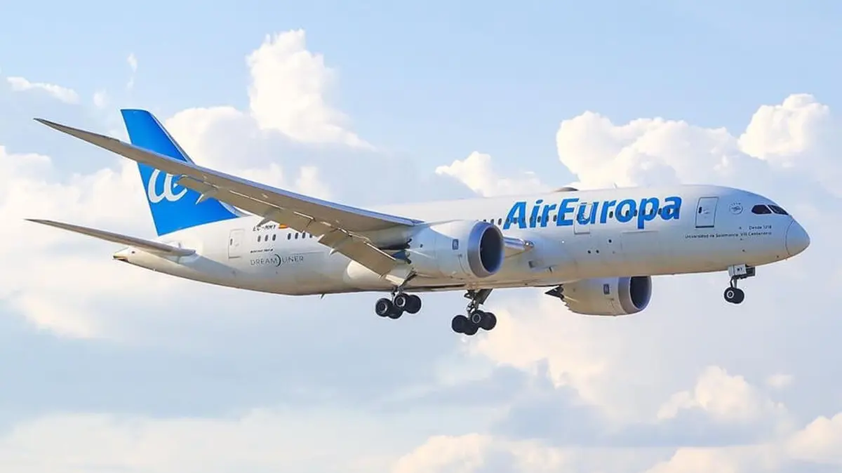Air Europa introduce una nueva tecnología que divide el pago de los  billetes de avión