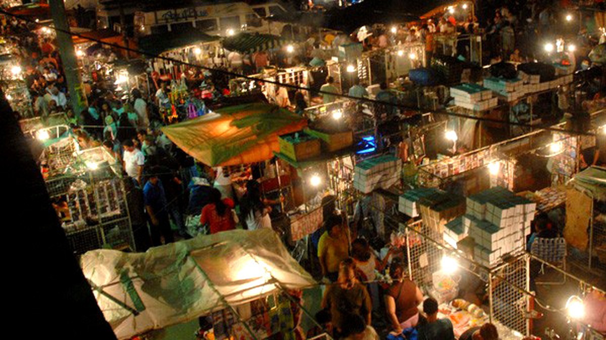 Un puesto en la feria de "La Salada" ya cotiza a 100.000 dólares