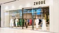 Marca de ropa Zhoue debe $2.300 millones, cierra locales y liquida todo