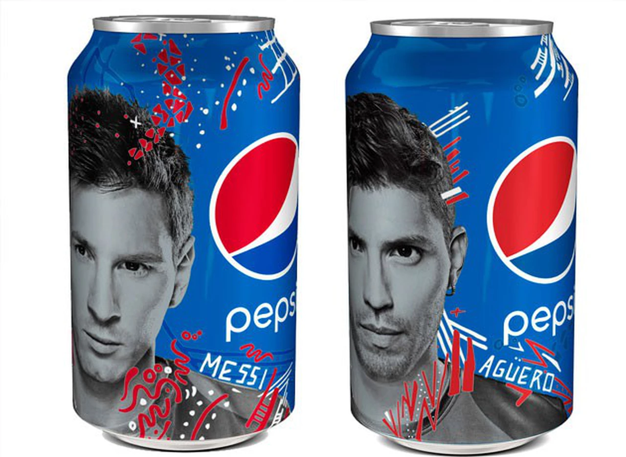 Messi y Agí¼ero en versión latita: la nueva apuesta de Pepsi para el Mundial
