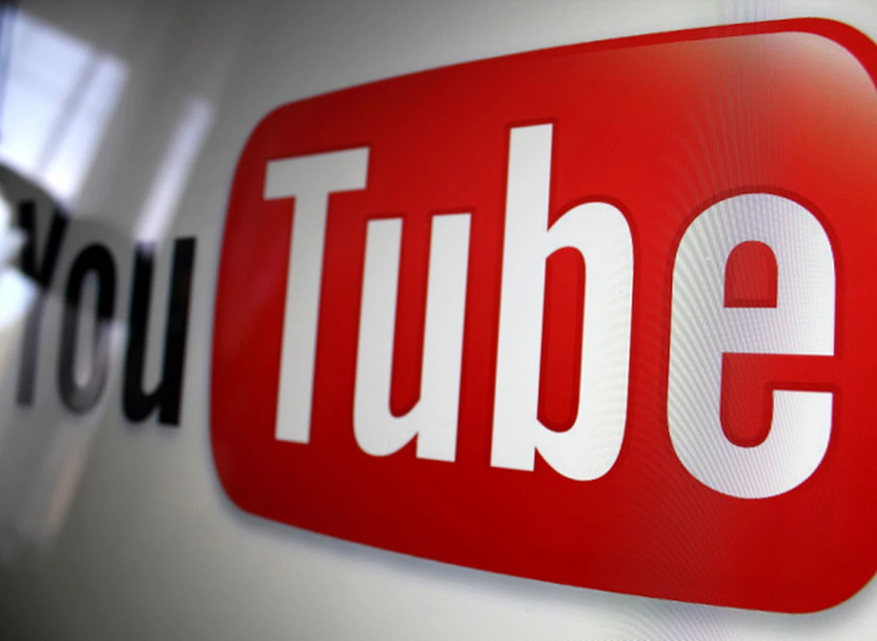 YouTube muestra publicidad porno en videos de canales muy populares