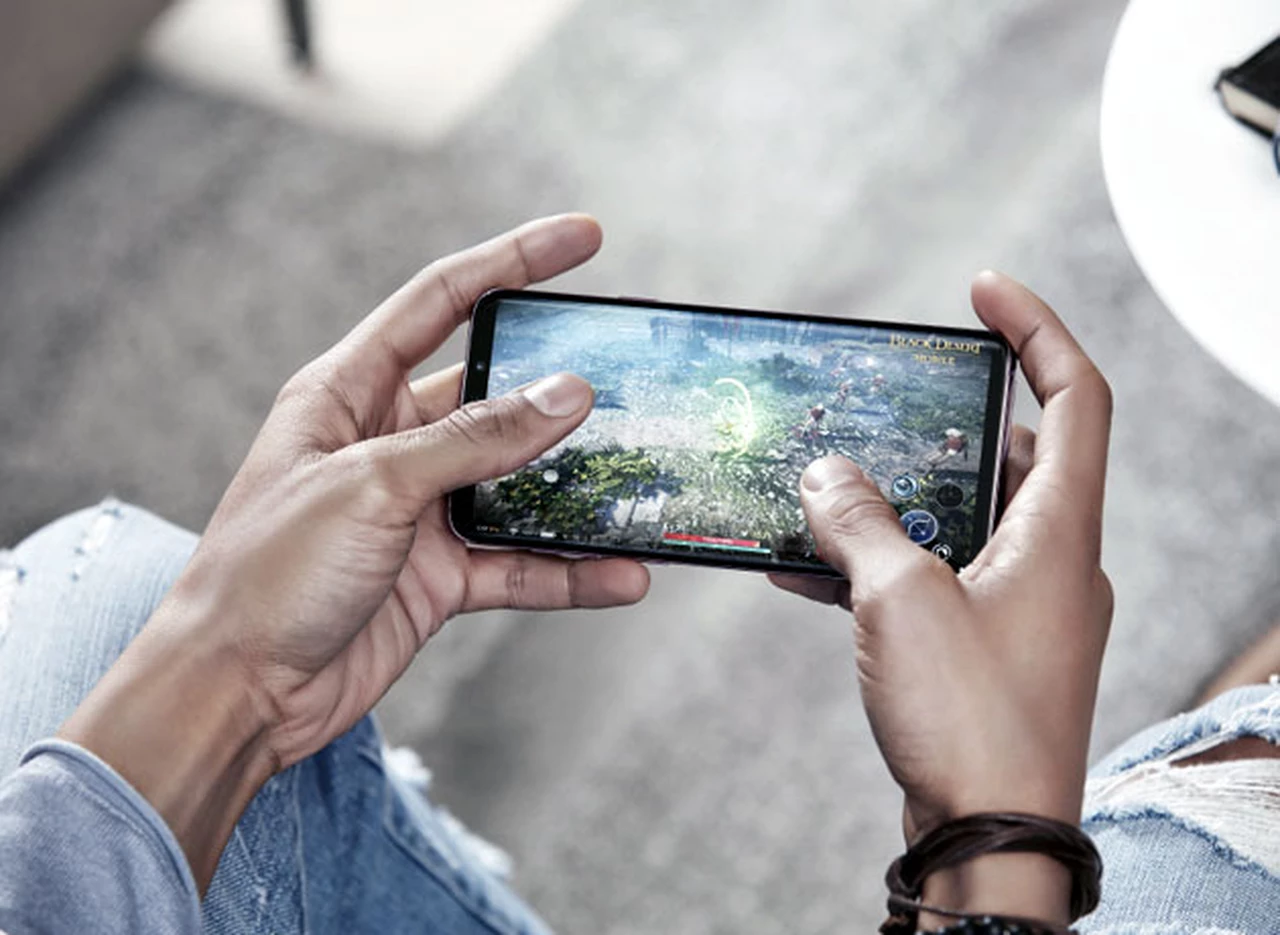 Falla inoportuna: celulares de Samsung enví­an fotos a contactos al azar