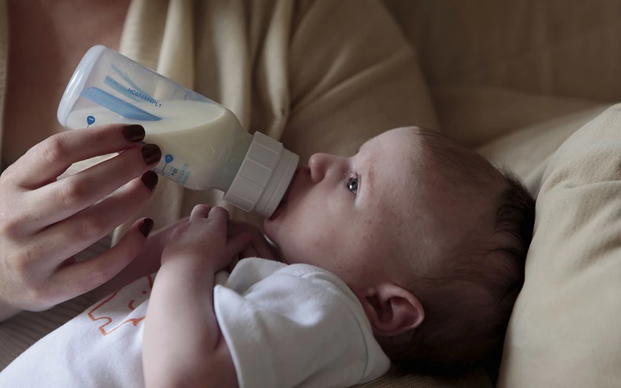 Grave denuncia: obras sociales y prepagas niegan, retacean  o demoran leches medicamentosas para bebés y niños pequeños