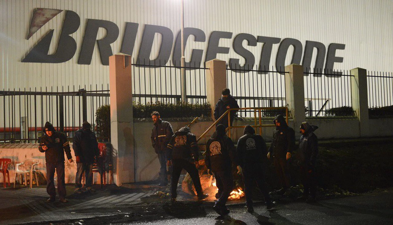 Otro gigante del neumático en problemas: Bridgestone pide el Procedimiento Preventivo de Crisis y suspende personal