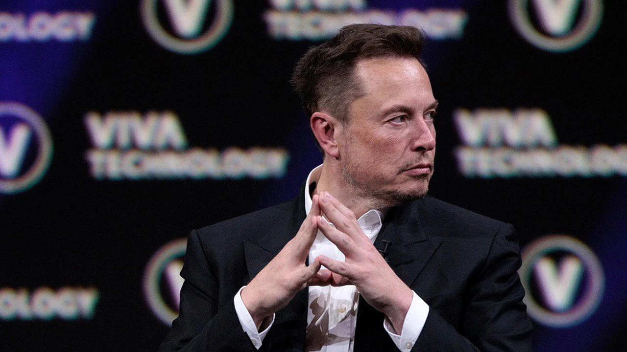 Elon Musk sale a buscar u$s6.000 millones para su startup de inteligencia artificial que competirá con ChatGPT