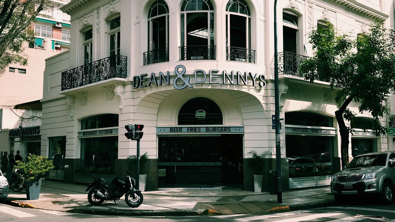 Dean & Dennys- franquicias