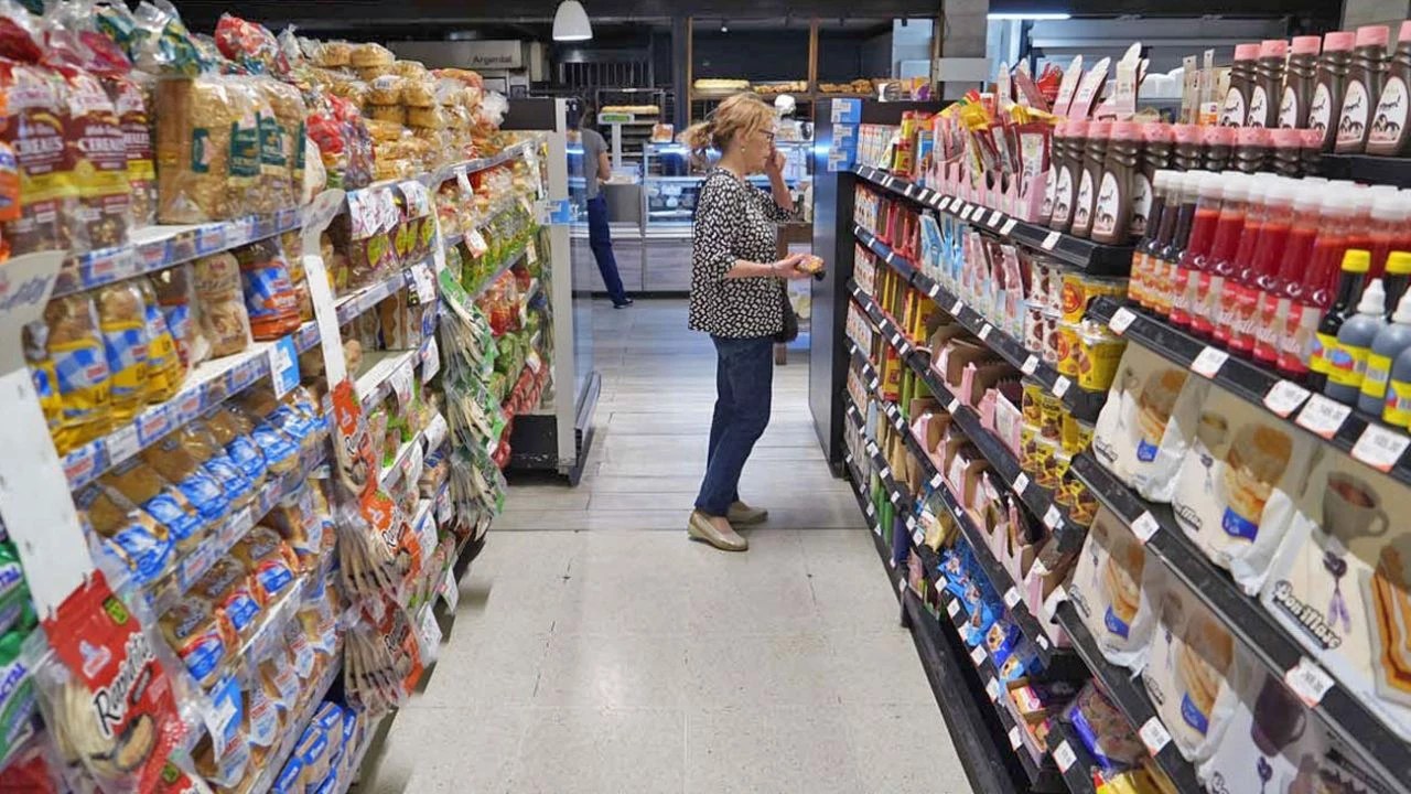 Cuánto sale ir al supermercado en España y qué diferencia hay con Argentina