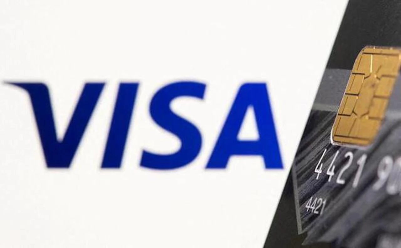Visa no duda y cancela el reciente programa de tarjetas de débito de FTX, tras su derrumbe