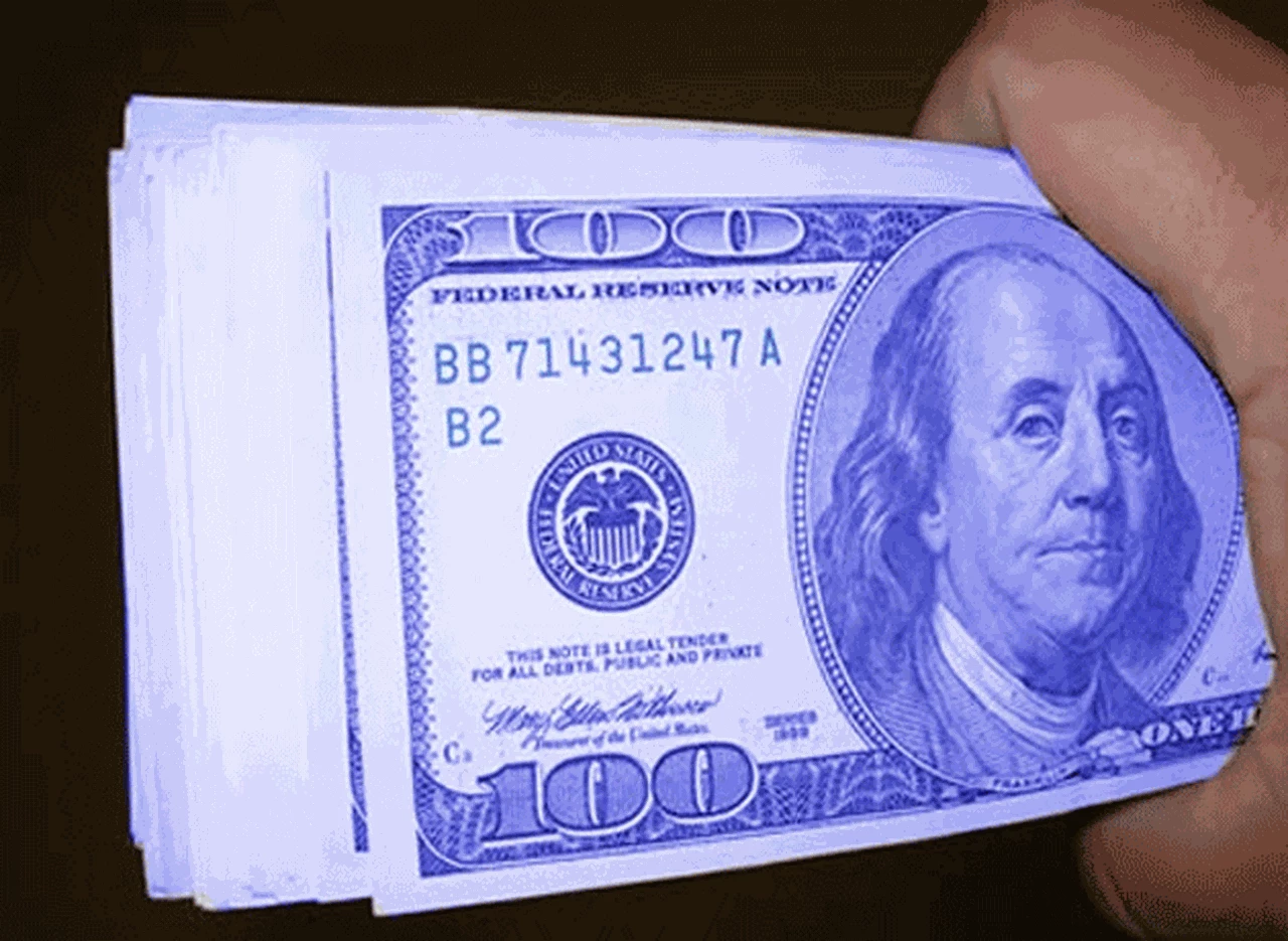 El dólar blue no detiene su avance y se ubicó en los $9,15 para la punta vendedora