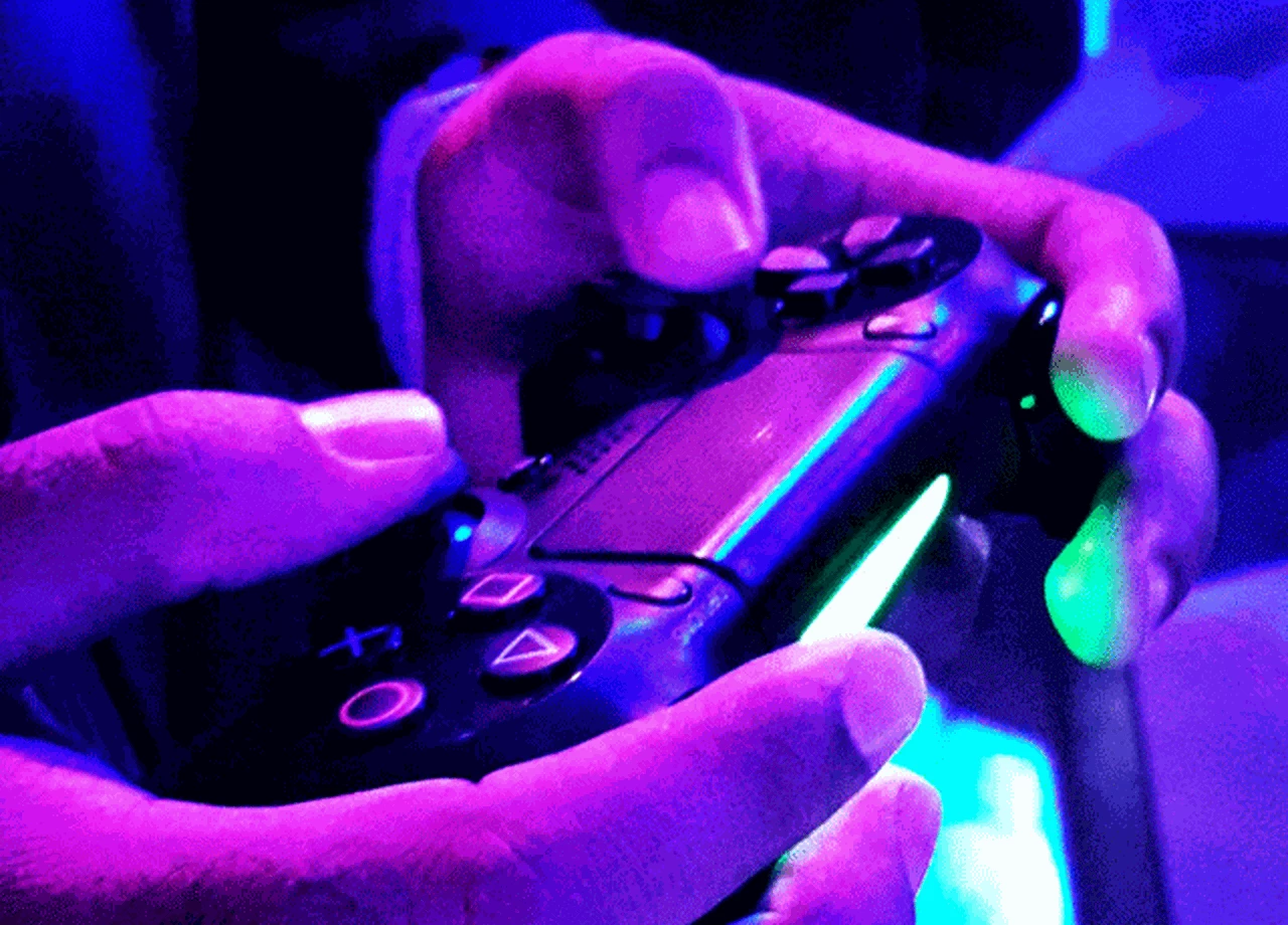 Sony vende más de 20 millones de consolas PS 4 en menos de año y medio