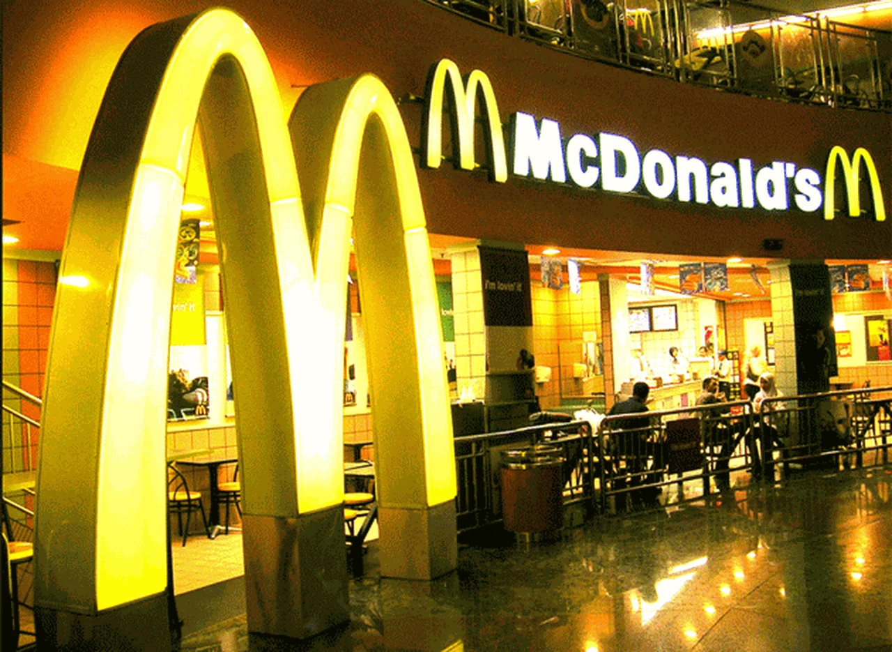 Acusaron a McDonalds de evadir más de 1.000 millones de euros en impuestos