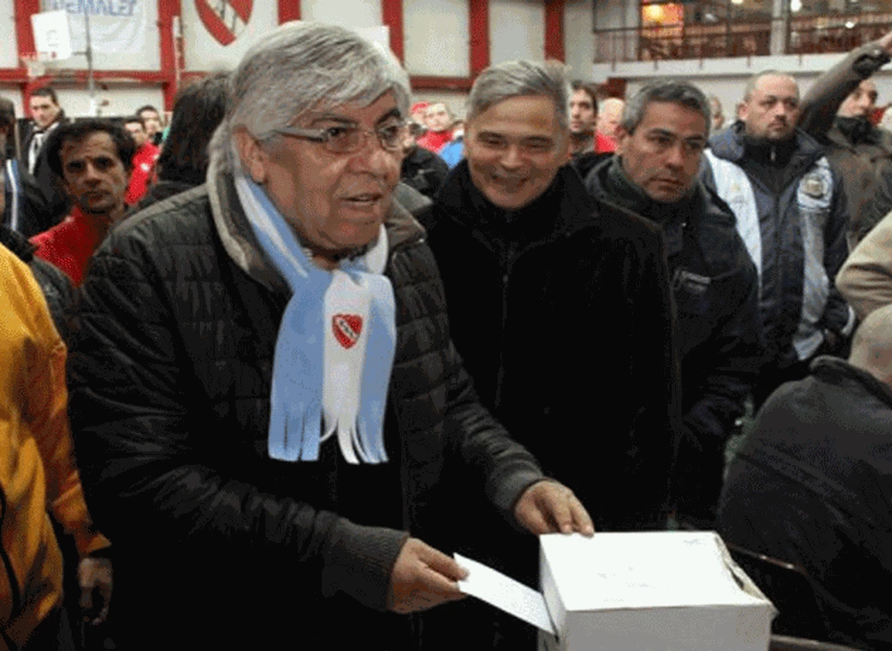Moyano: "Estamos en condiciones de equilibrar las finanzas de Independiente"