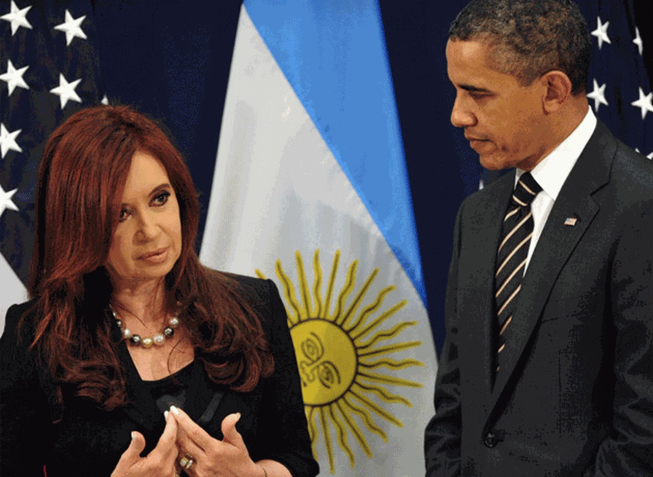 Dura carta de Cristina a Obama para que diga si una funcionaria asesora a buitres