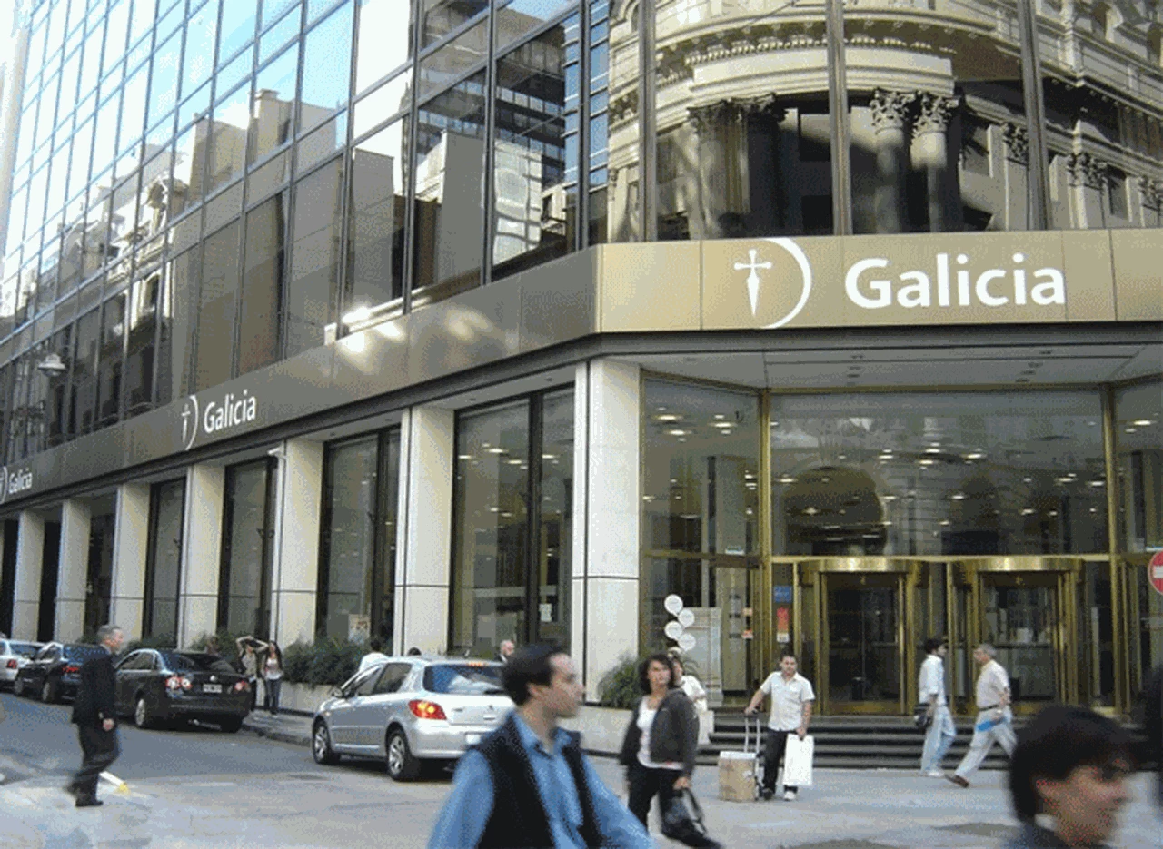 Fondo estadounidense compró el 5,1% del Grupo Galicia por u$s875 M