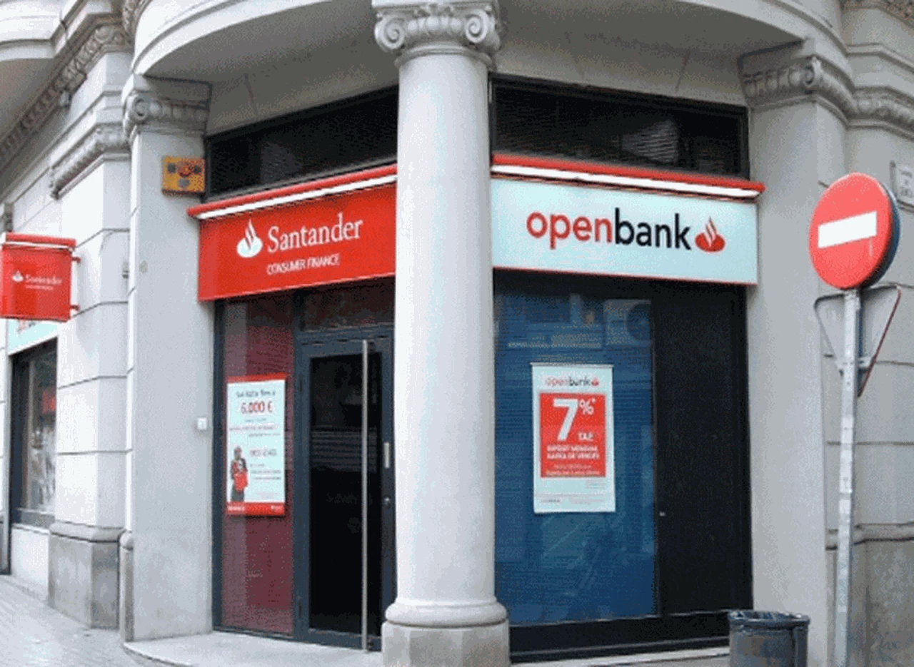 Santander y BBVA apuntan a nuevos mercados con su banca digital 