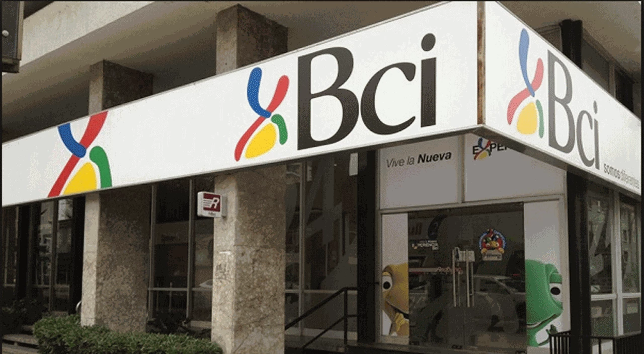 Autorizan al Banco Bci para adquirir el negocio financiero de Walmart en Chile por u$s148 M