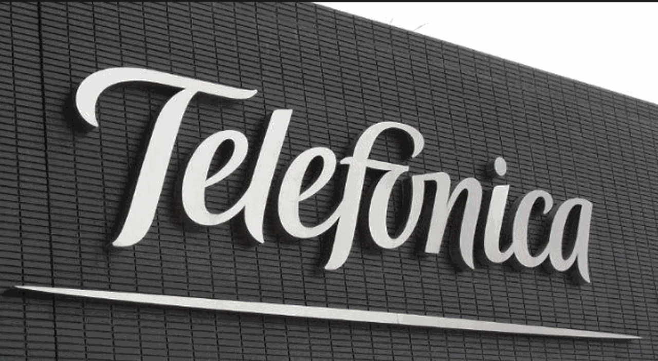 Telefónica pone en venta sus centros de datos por casi 700 millones de dólares
