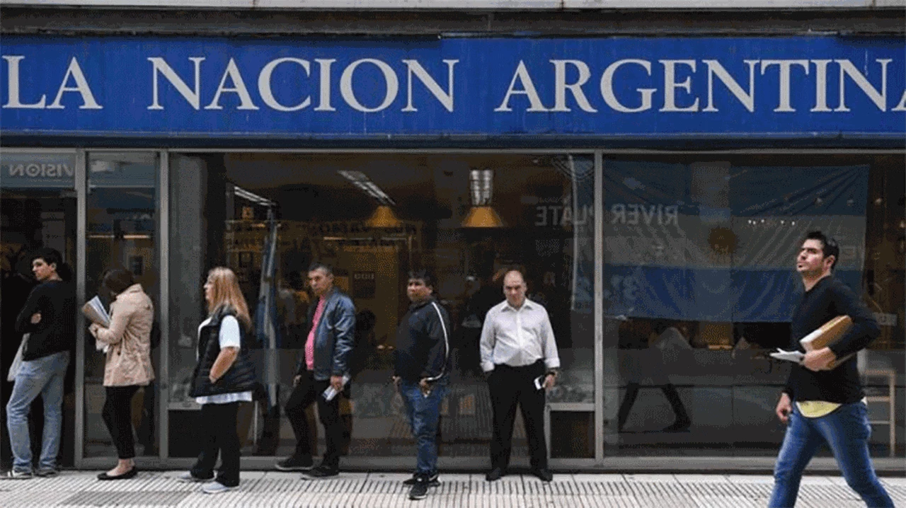 ¿Por qué hay diferencias entre el servicio al cliente de los bancos en Chile y Argentina?
