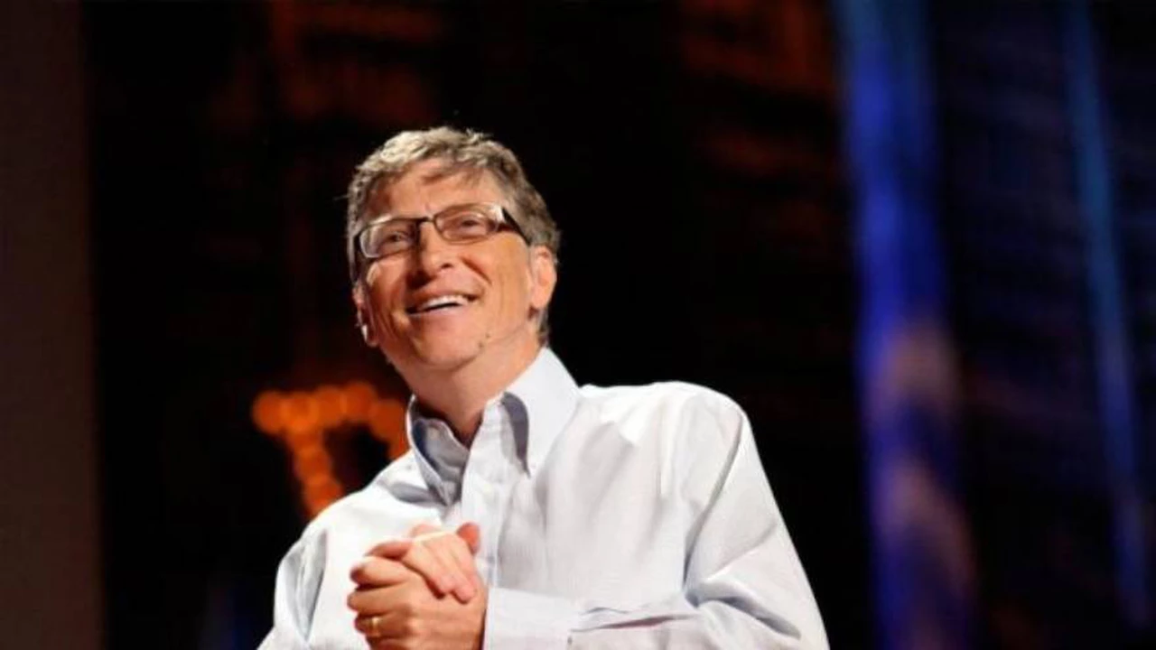 Bill Gates organizaba fiestas nudistas y "se emborrachaba con facilidad"