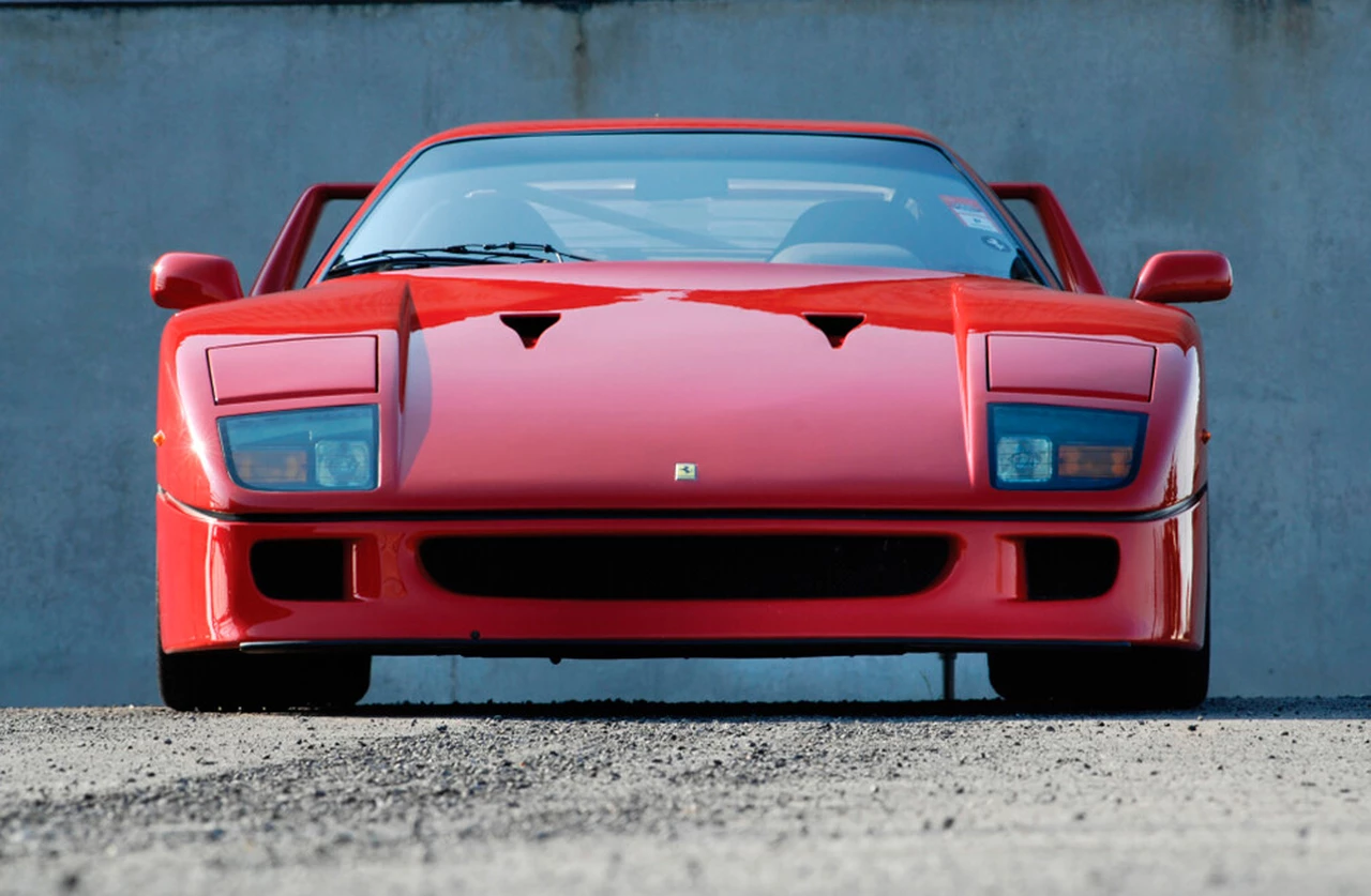 Esta es la historia del único Ferrari F40 del mundo con cambio automático