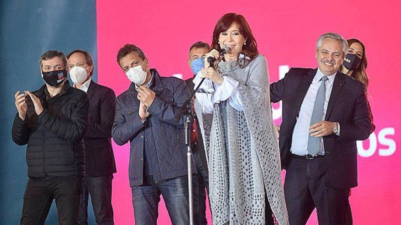"Los funcionarios tienen que ser tercos": las frases más destacadas del discurso de Cristina en el cierre de campaña del Frente de Todos