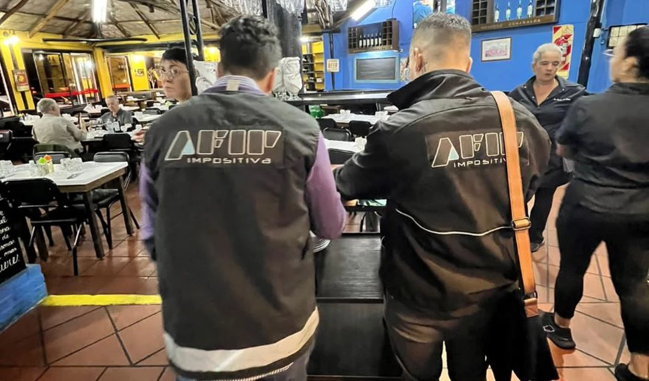Escándalo laboral: AFIP detectó 82% de trabajadores "en negro" en cervecerías