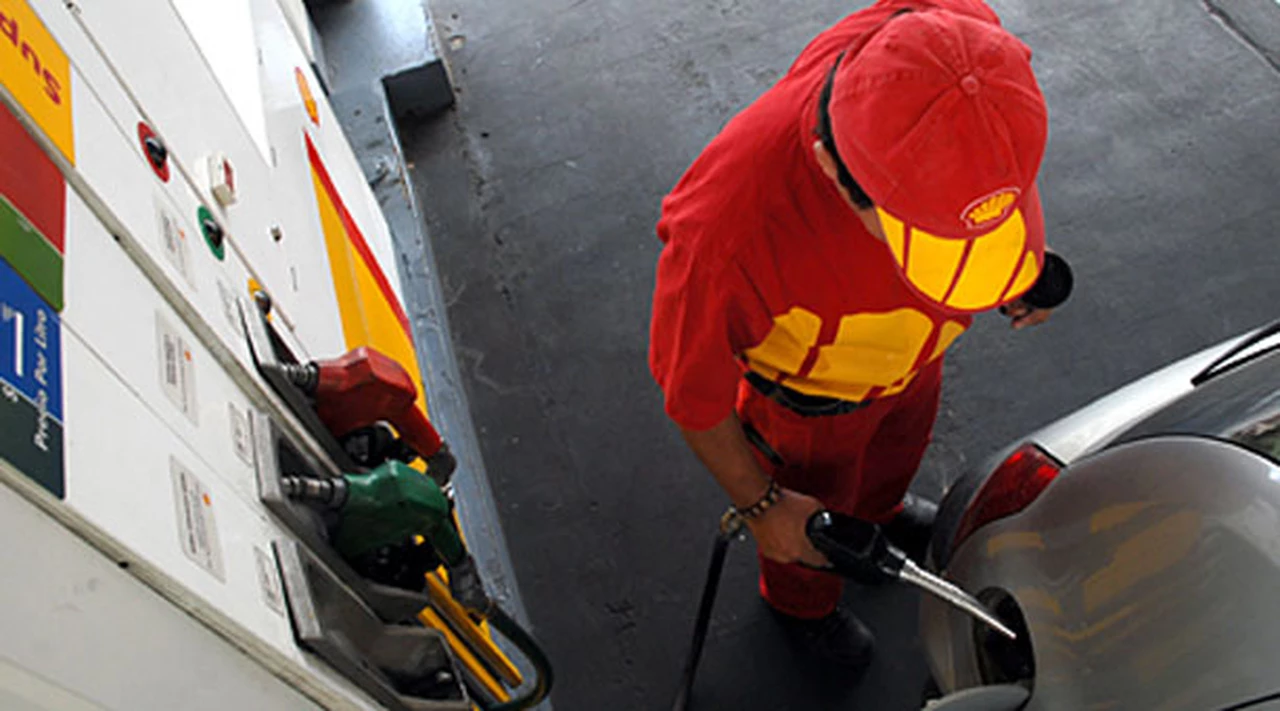 Estacioneros posponen la huelga y garantizan el suministro de naftas