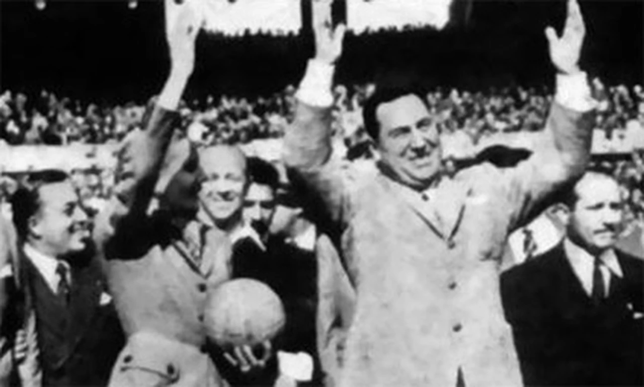 El discurso de asunción de Milei, la contracara perfecta del de Juan Perón de 1946