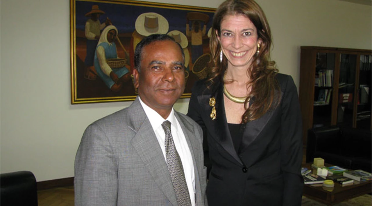 Giorgi y el embajador de India se reunieron para "fortalecer la relación"