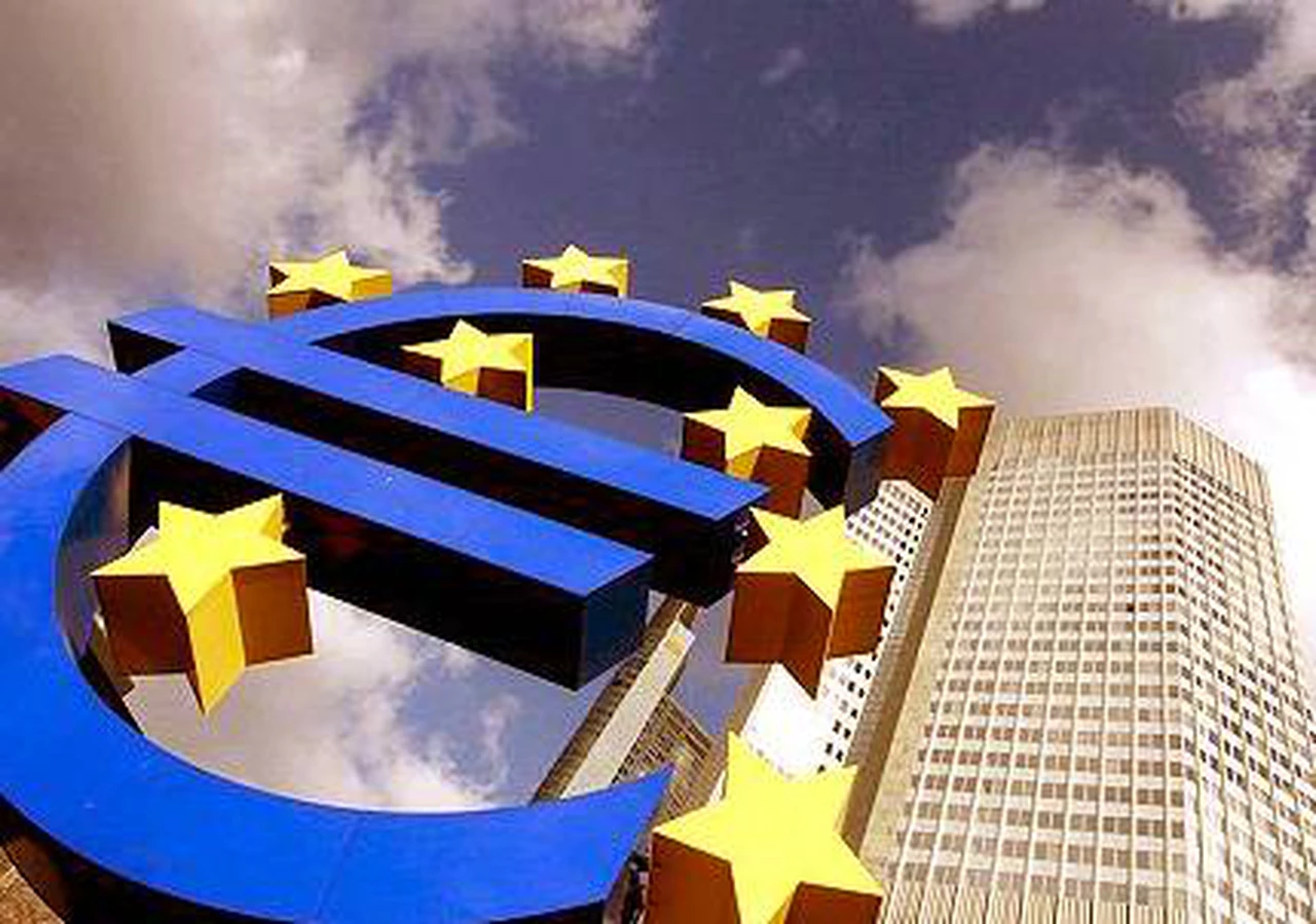 Soros y varios fondos de inversión apuestan en contra del euro