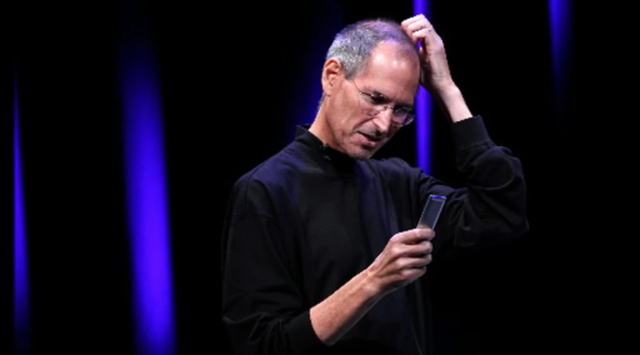 Steve Jobs sigue sumando enemigos: ahora se la toma con Opera y Firefox