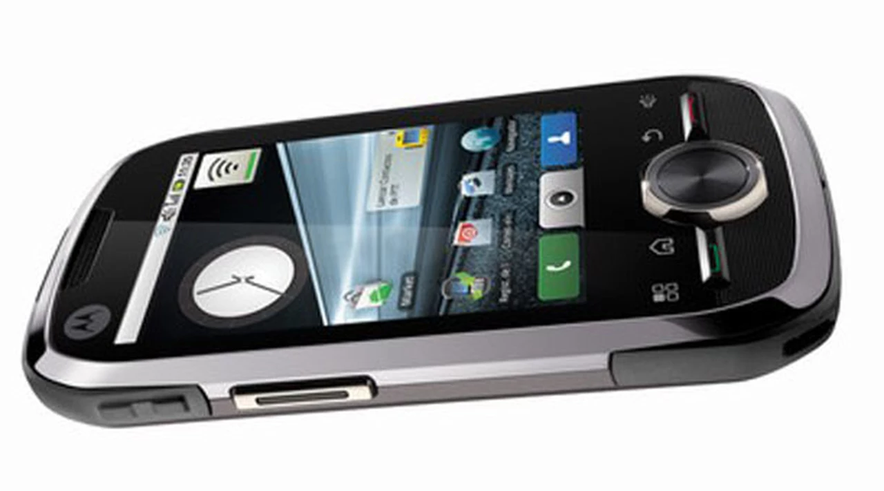 Nextel y Motorola salen a cuidar su "quintita" ante la ofensiva del iPhone