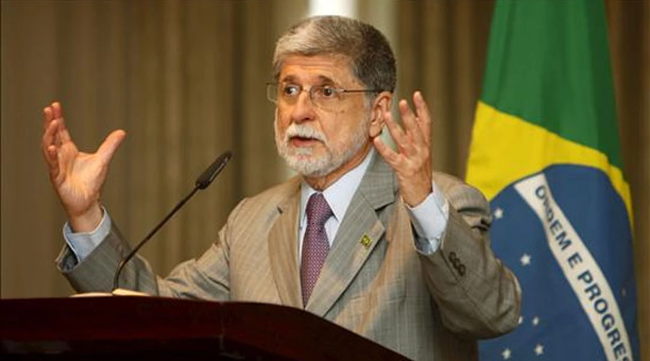 Amorim afirmó que Brasil tiene que reducir las trabas y abrirse más a sus vecinos