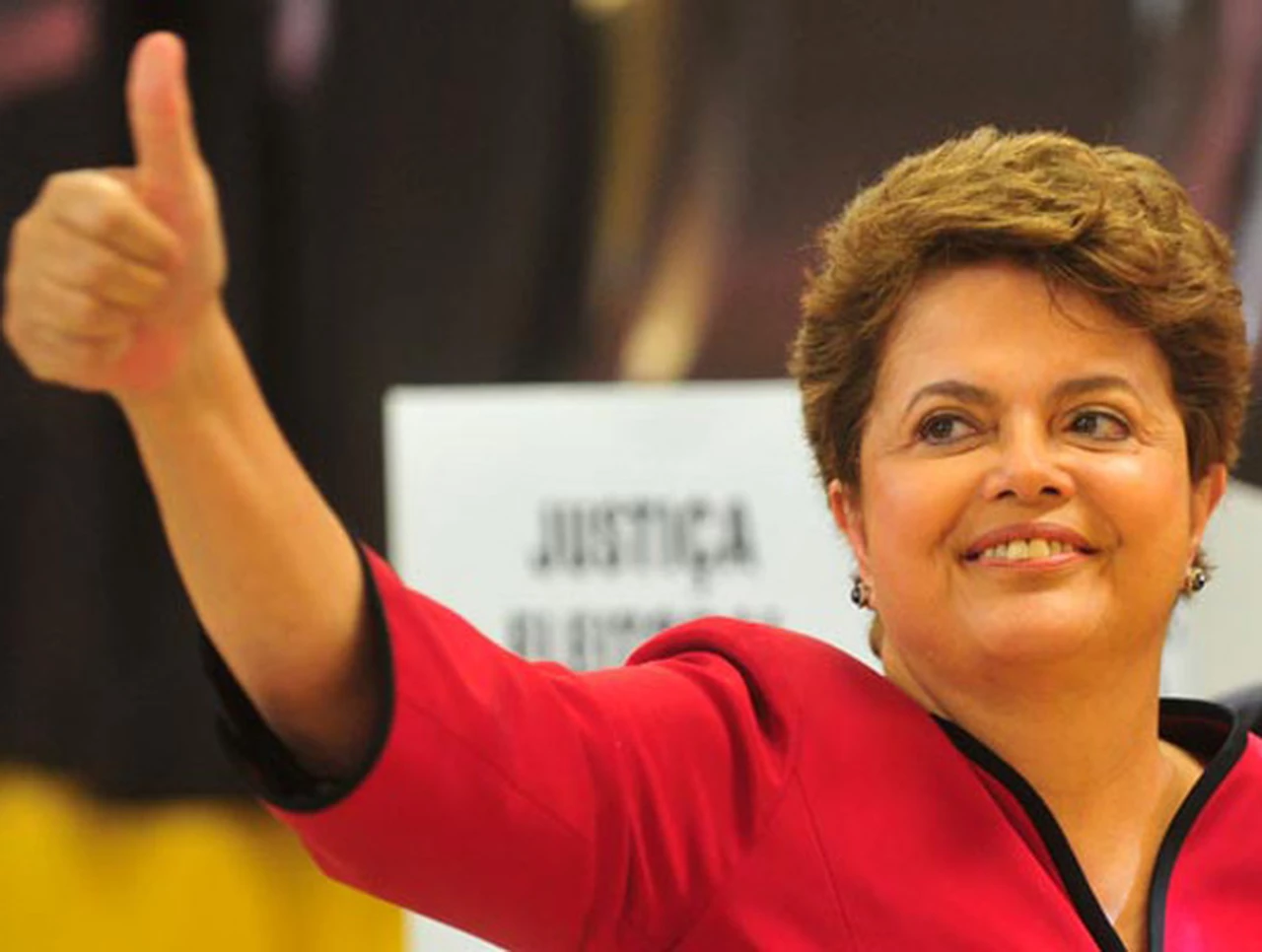 Por su crecimiento en 2011, Brasil se convirtió en el sexto paí­s "mais grande do mundo"