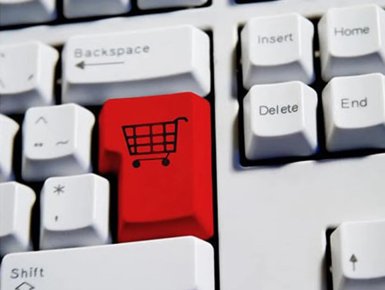 La Unión Europea pide más medidas de seguridad para compras en lnternet