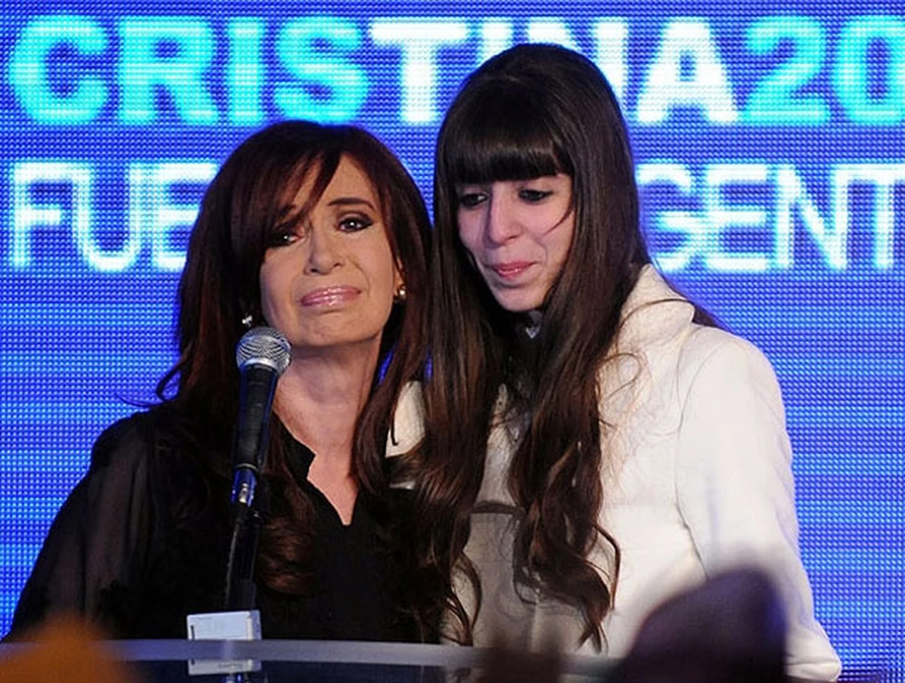 Tras ser internada por un dolor abdominal, Florencia Kirchner fue dada de alta 