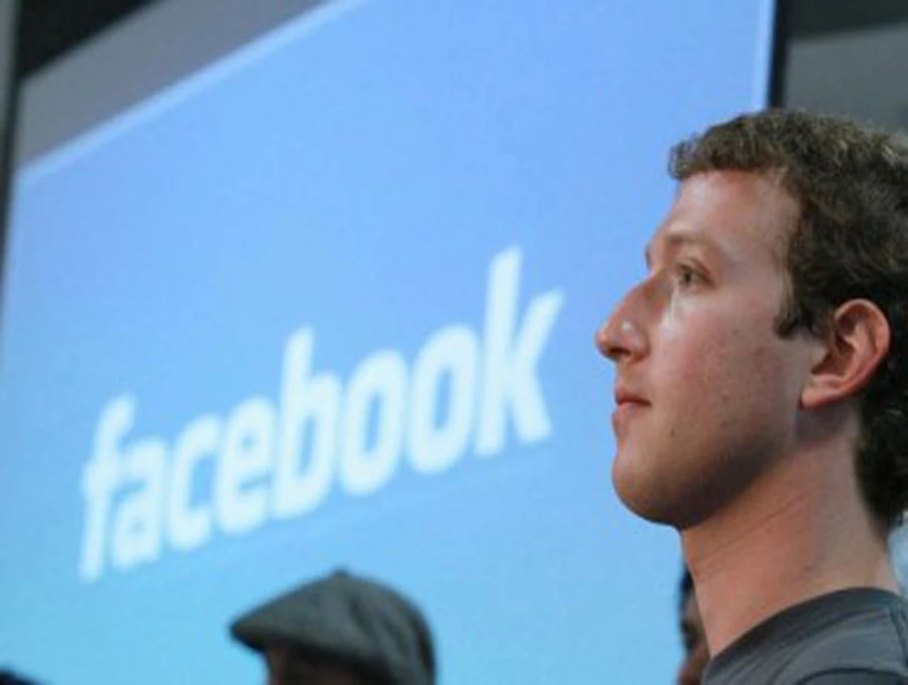 Facebook emitirá serie en la que "participarán" sus usuarios