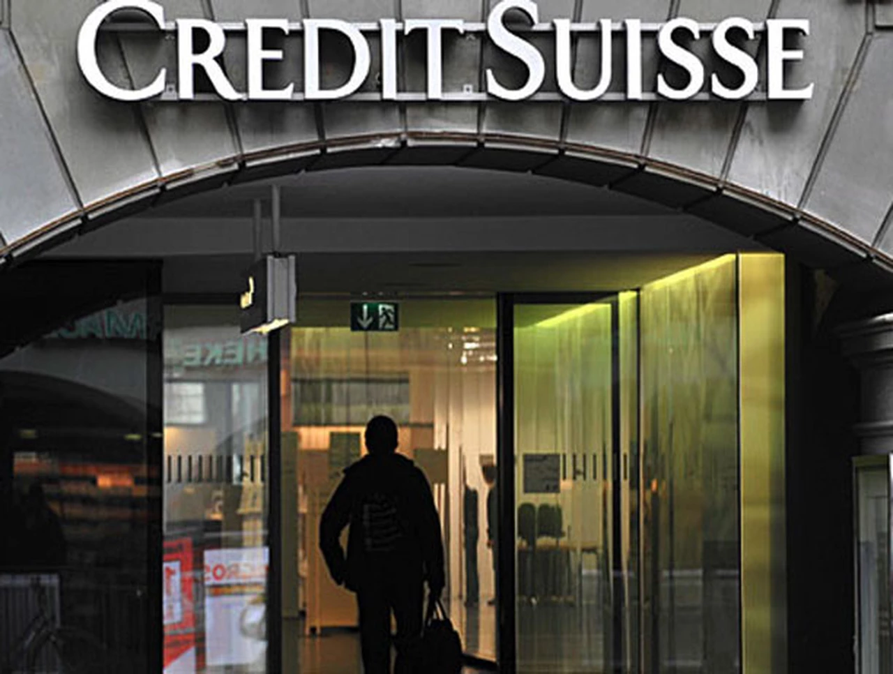 Multan a Credit Suisse con u$s2.500 M por ayudar a millonarios a evadir impuestos