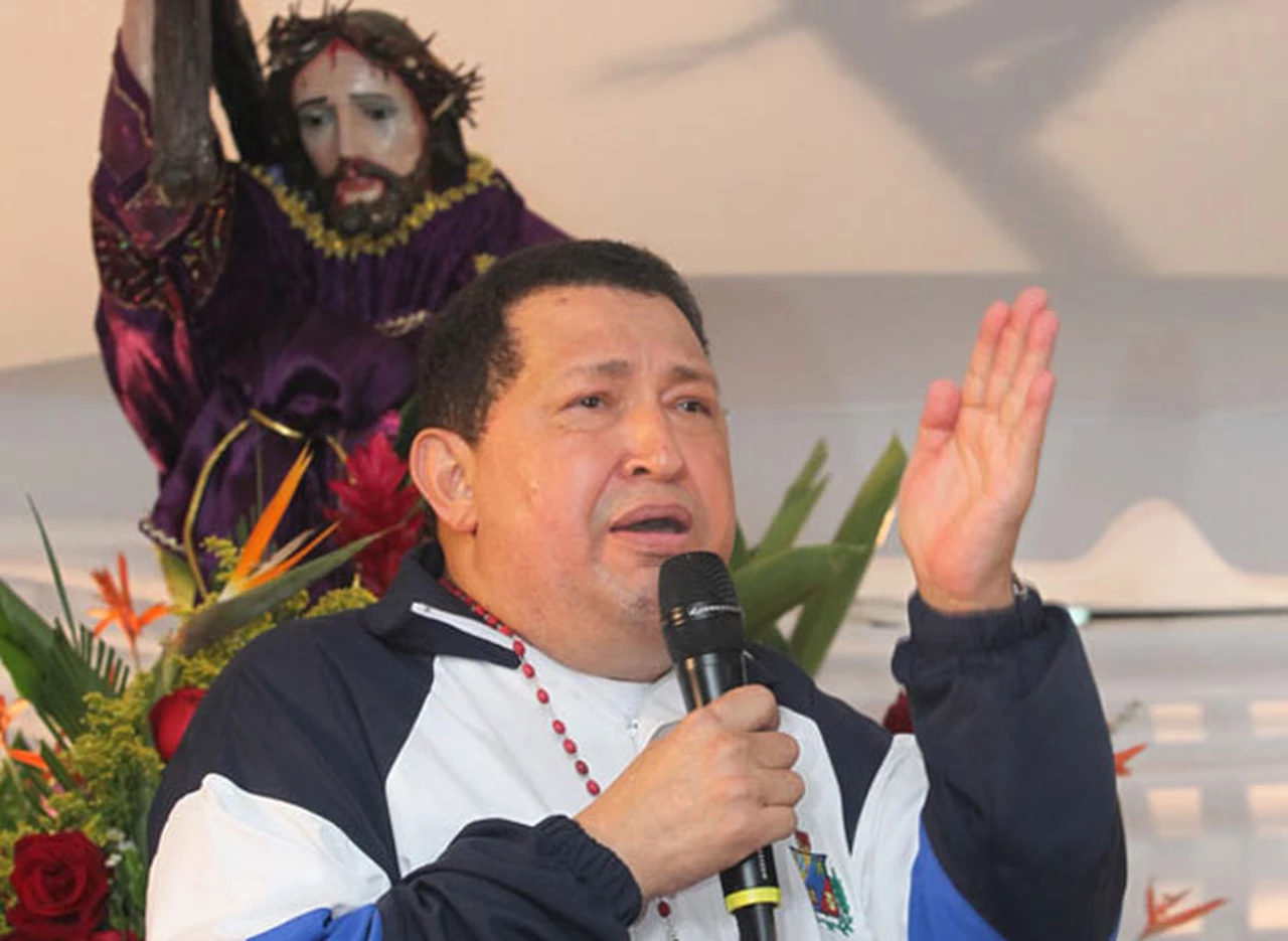 Según medios internacionales, Chávez podrí­a estar atravesando sus últimos meses de vida