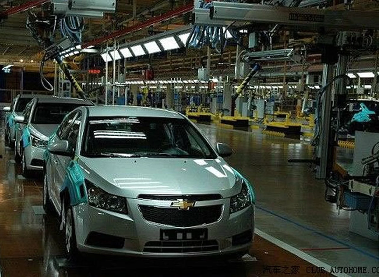 General Motors tiene dudas sobre la economí­a a corto plazo y advirtió sobre la suba del dólar