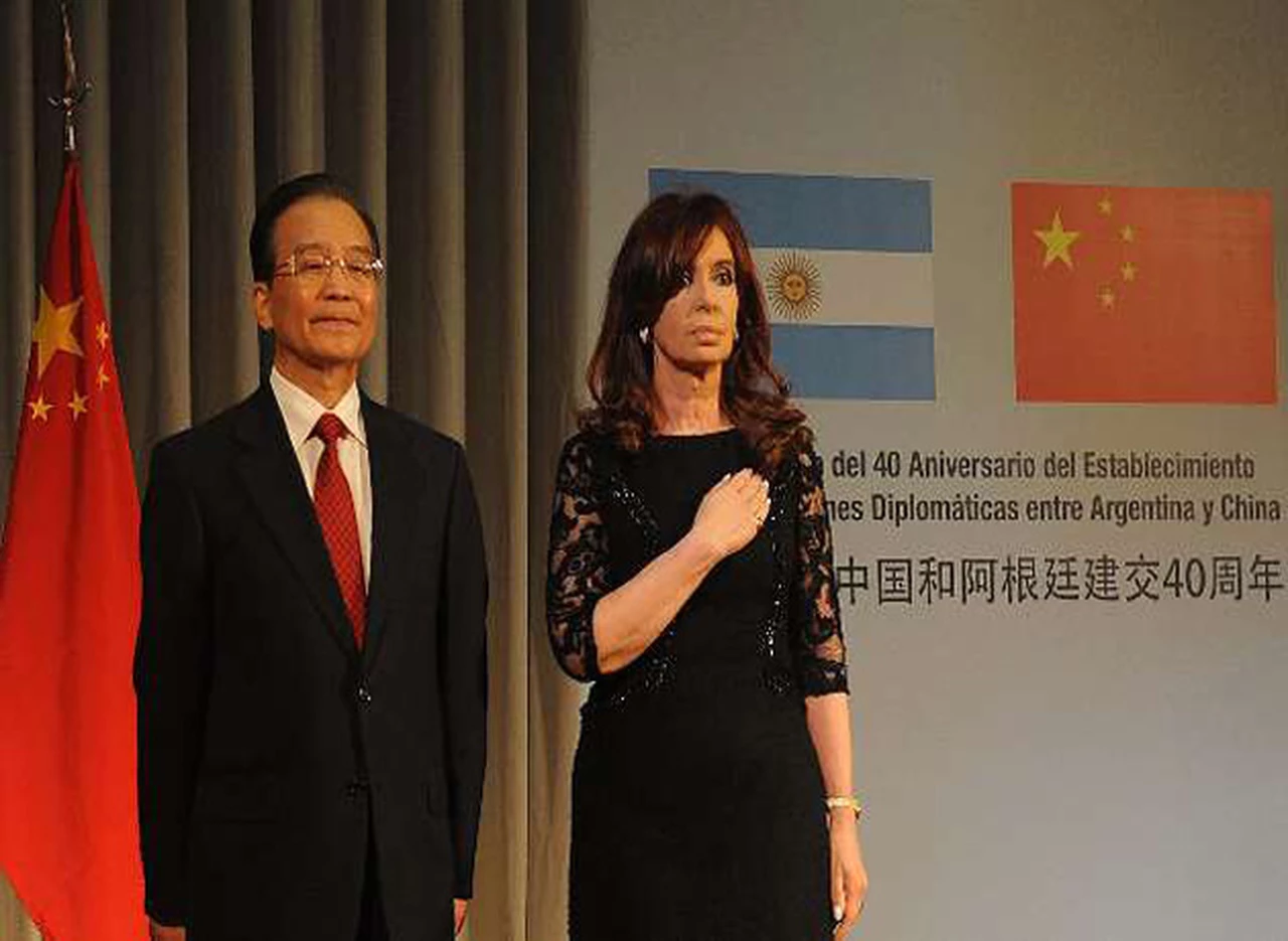 La Presidenta partió rumbo a China, con anuncio de inversión en energí­a eléctrica