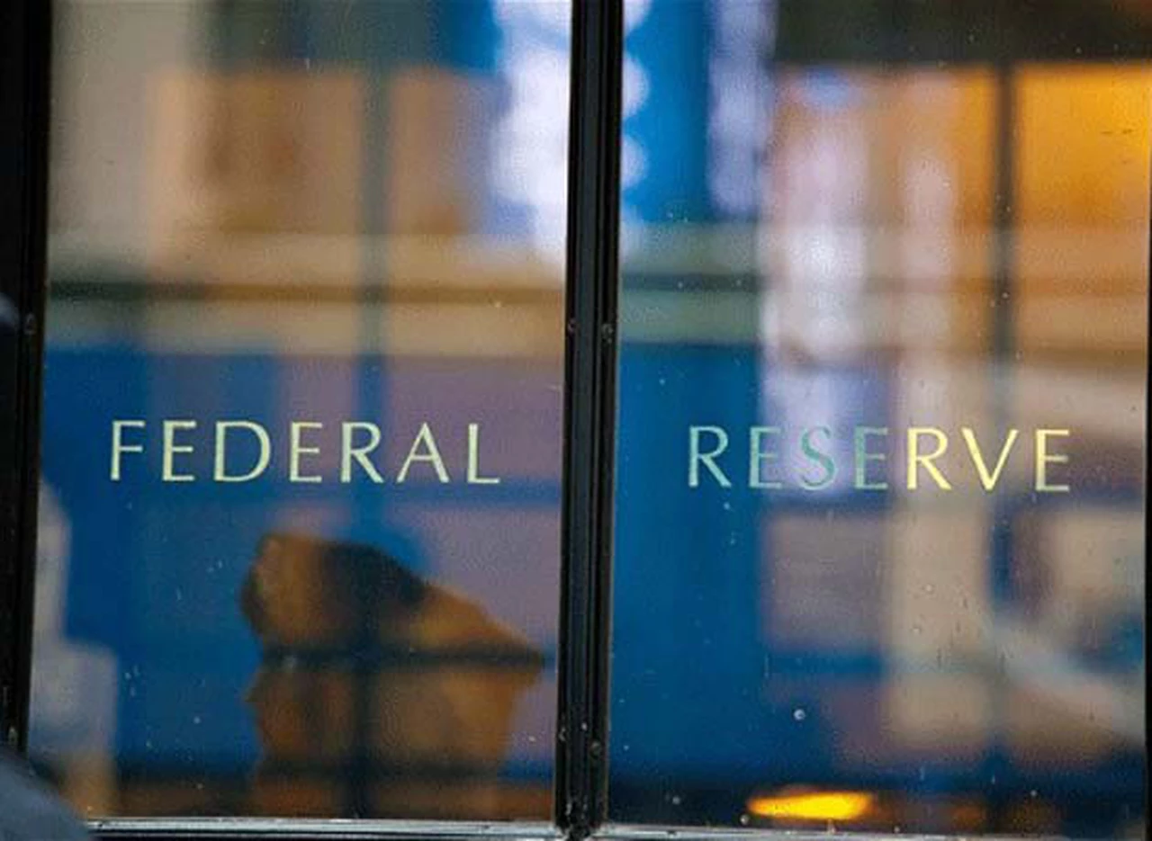 La Fed reiteró su compromiso de "tasa cero" hasta que mejore el mercado laboral