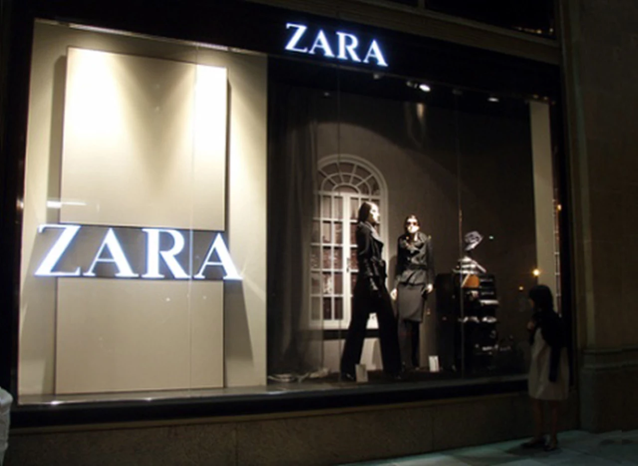 La Justicia allanó las oficinas de la cadena de indumentaria Zara por trabajo esclavo