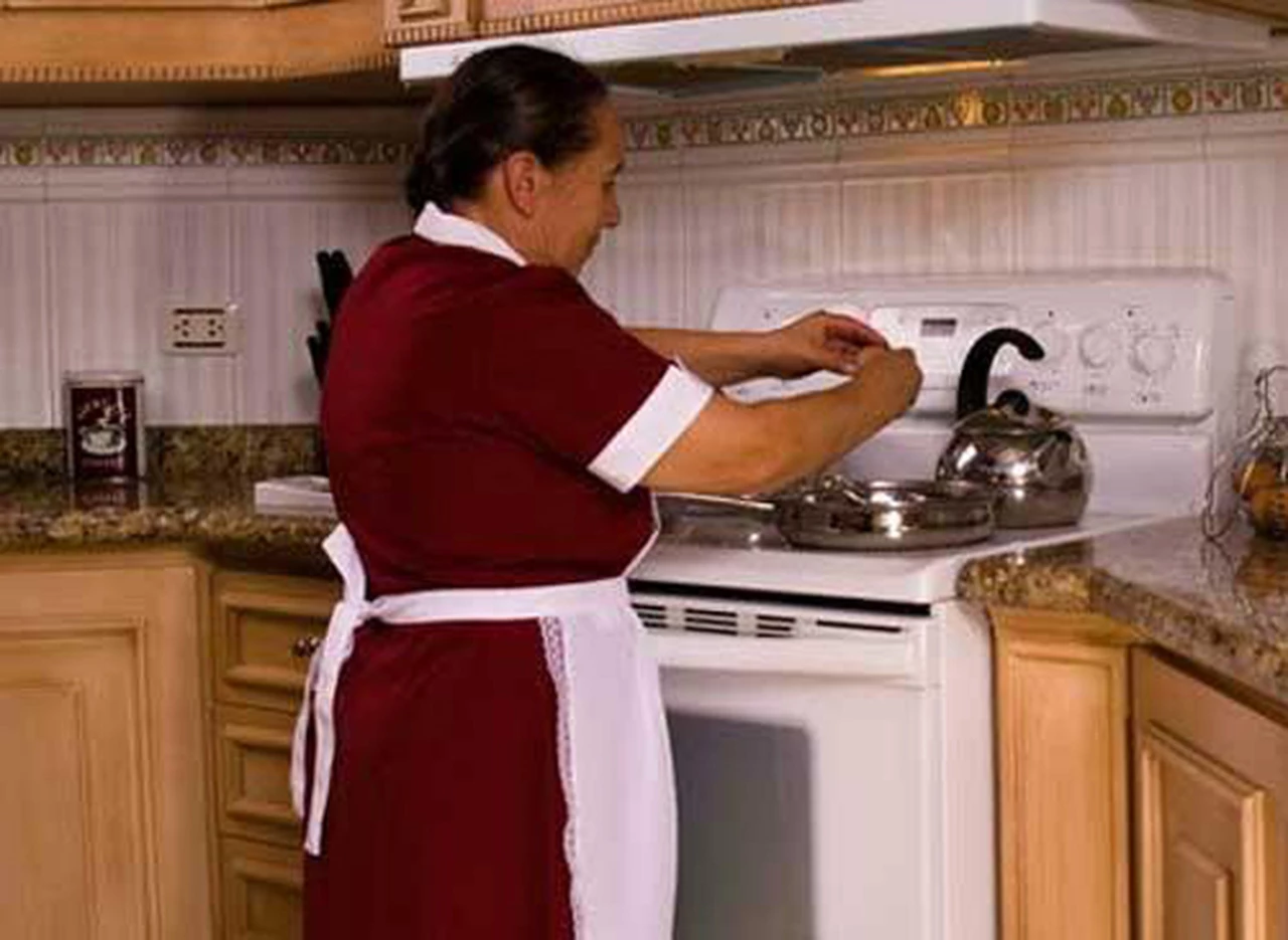 AFIP pide a consorcios que informen el ingreso de trabajadores domésticos
