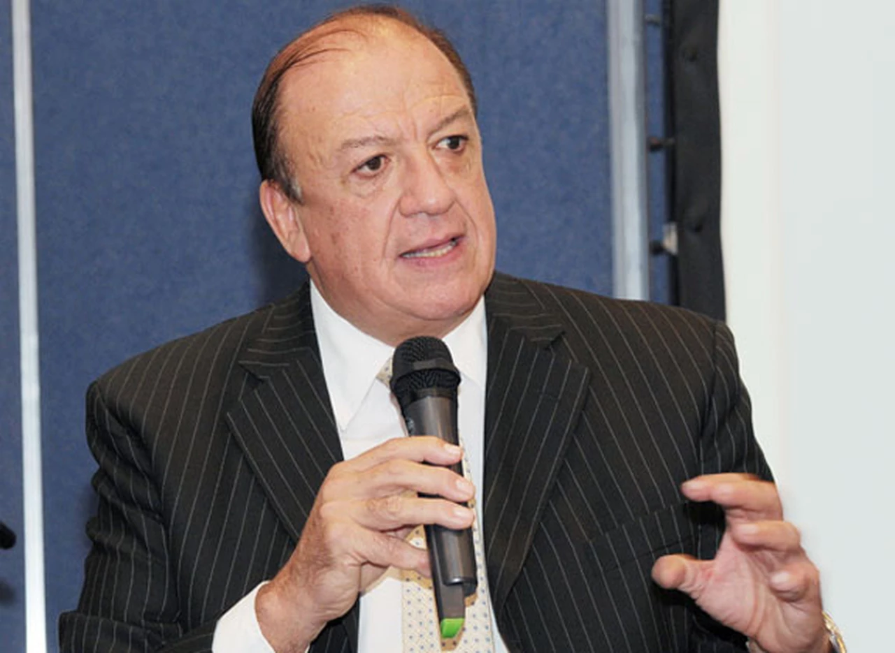 Bertazza fue reelegido como presidente del Consejo Profesional porteño