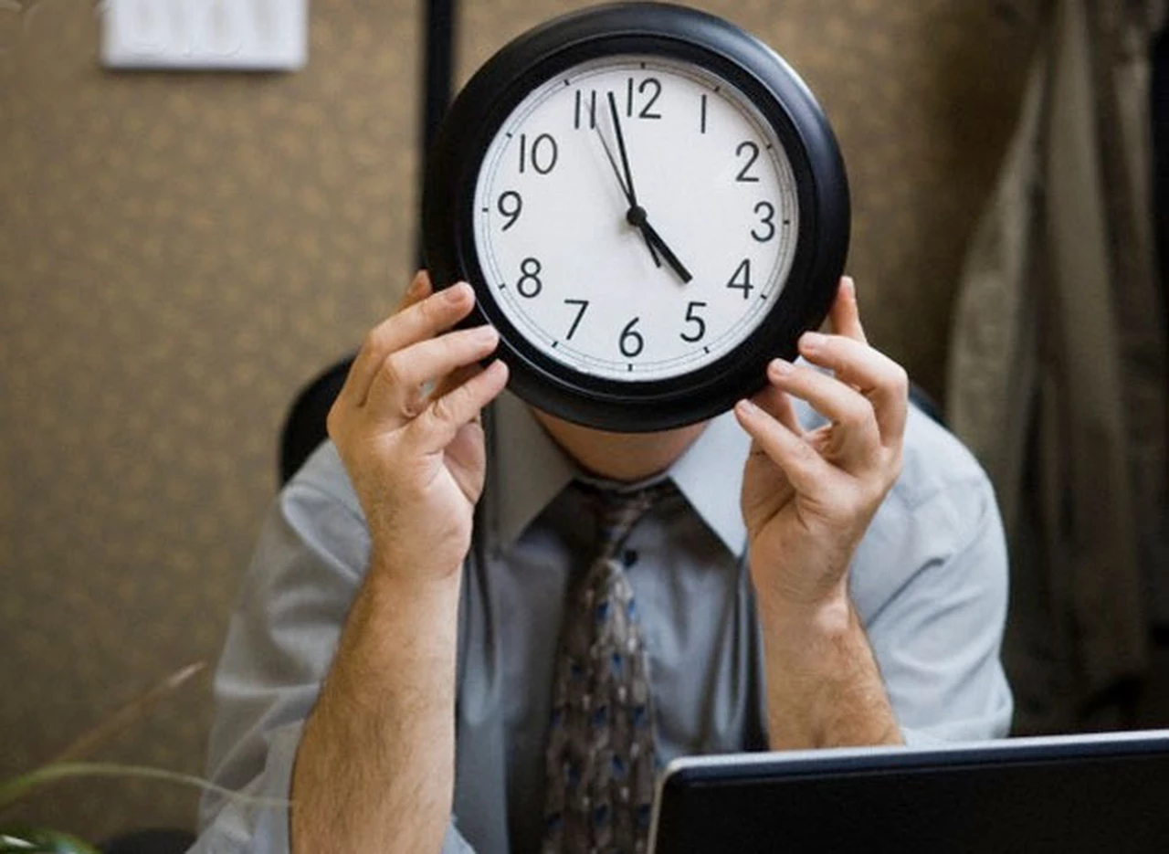 ¿Mucho tiempo en la oficina?: seis claves para saber si está trabajando demasiado