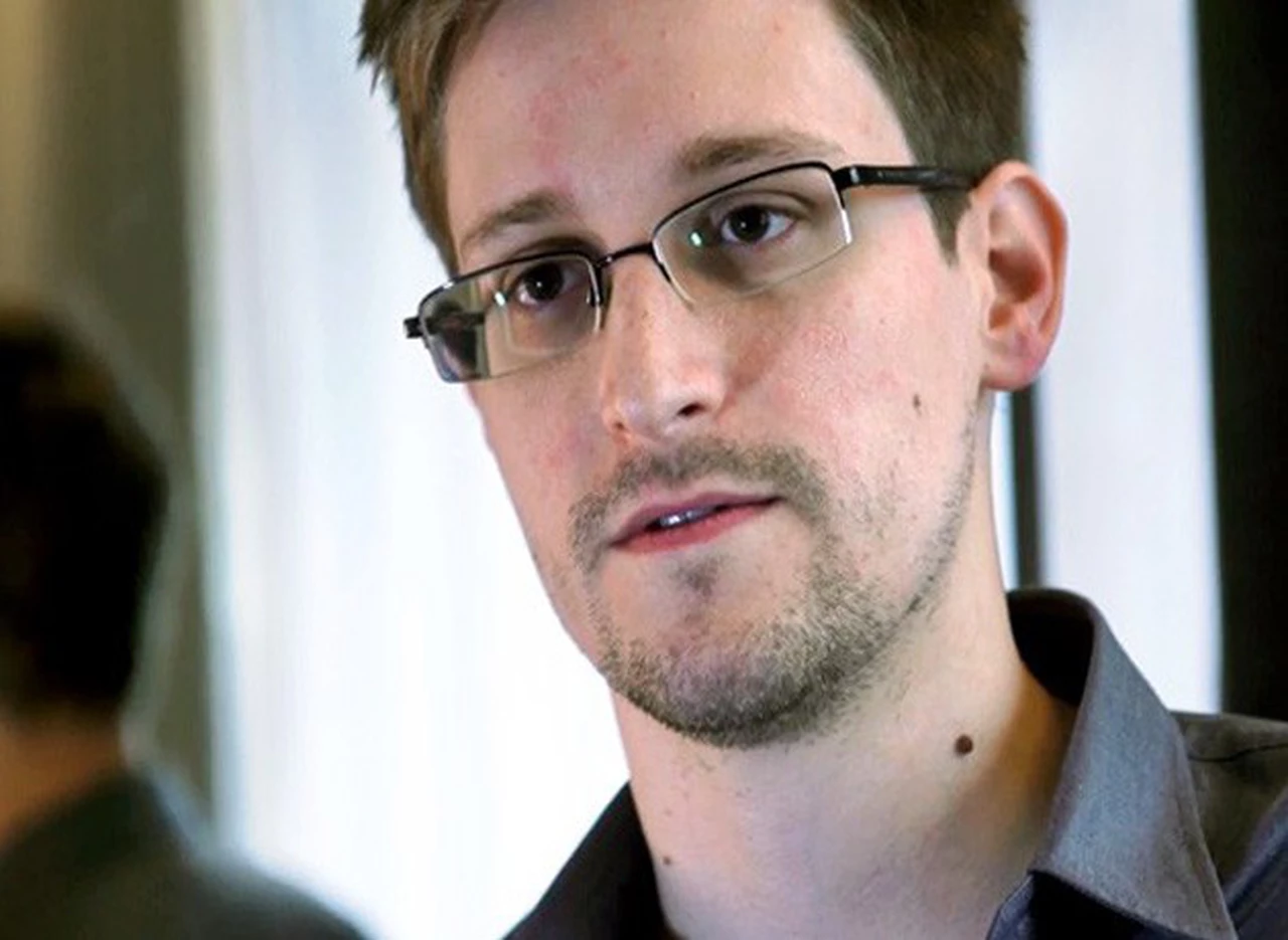 Snowden convenció a varios empleados de la NSA para obtener contraseñas