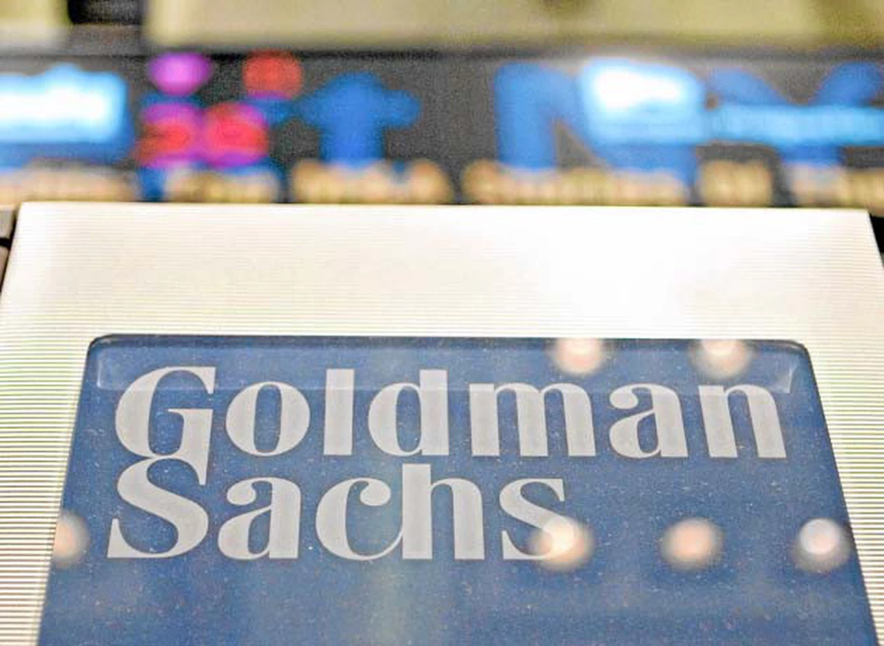 Goldman Sachs: el bono atado al dólar será "marginalmente positivo"