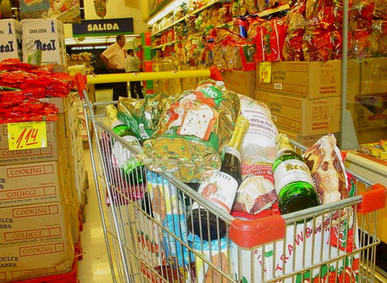 Canasta navideña: el Gobierno de Chaco acordó precios con los supermercadistas